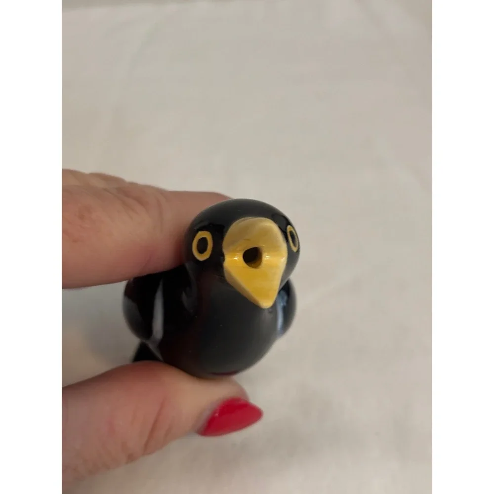 Pfaltzgraff Ceramic Blackbird Pie Bird Funnel Steam Vent Black Yellow Beak